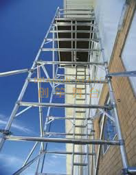 mobile double scaffolding with step ladder.jpg
