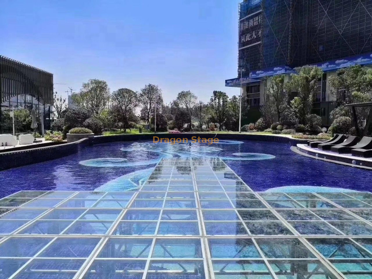 Acrylic Wedding Stage Acrylic Platform Stage Swimming Pool Glass Stage ...